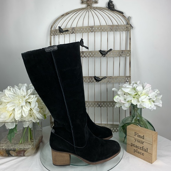 BearPaw Anthracite Womens Boot. - Picture 2 of 9